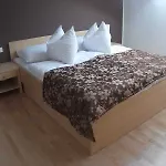 Mari I 4*
