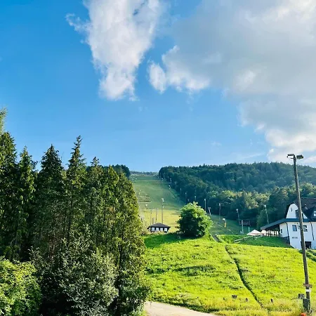 Apartahotel Mari I Máribor