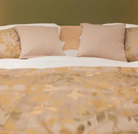 Mari I Aparthotel Marburgo