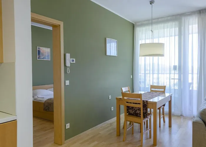 Aparthotel Mari I 4*