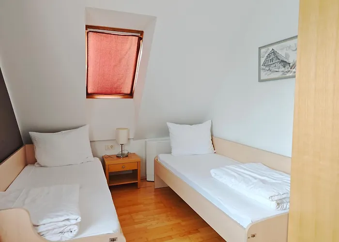 Mari I Hotel apartamentowy Maribor